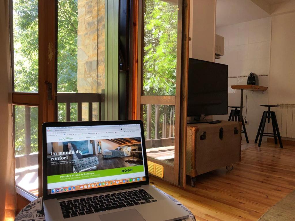 Apartamento BPirineos-La casita del Rebeco Benasque Exterior foto